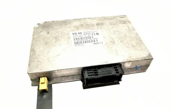 Volkswagen Touareg I Bluetooth control unit module 7L6035729F 4W8F008LFTA3