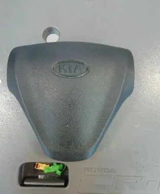 KIA Rio Steering wheel airbag