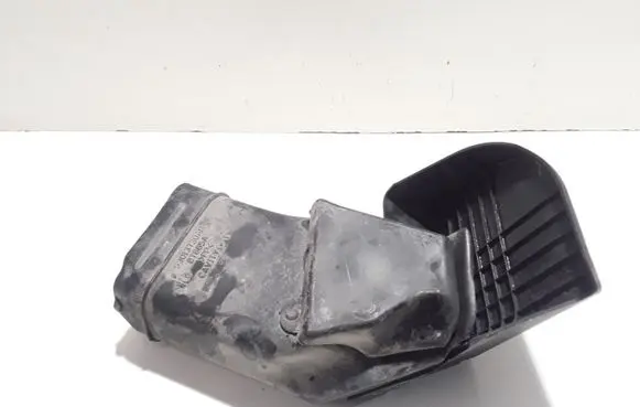 Jeep Grand Cherokee (WK) Air intake hose/pipe 53013730AB