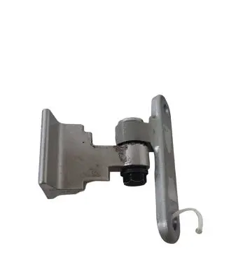 Rear door upper hinge