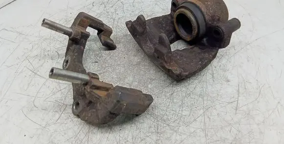 Volvo S40 Front brake caliper