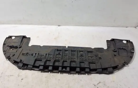Renault Megane IV Engine splash shield/under tray 622355835R