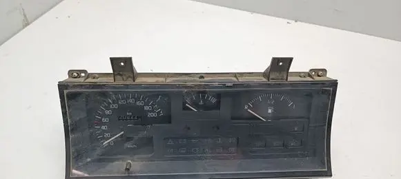 Renault 19 Speedometer (instrument cluster) 7700815938F