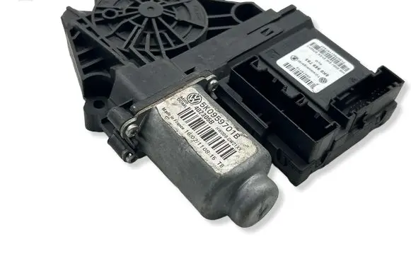 Volkswagen Golf VI Front door window regulator motor 5K0959701B 402305B 402305R