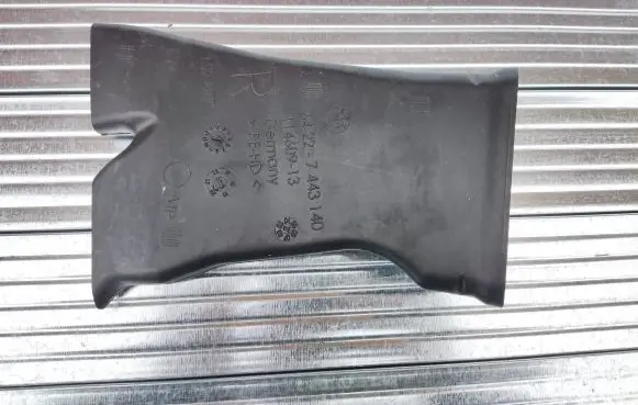 BMW 4 G22 G23 G24 G26 Cabin air duct channel 7443140 11460913 159877
