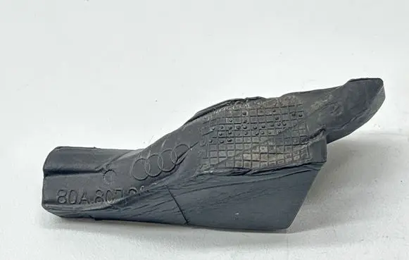 Audi Q5 SQ5 Fender end trim 80A807248B 80A907248 0203303193
