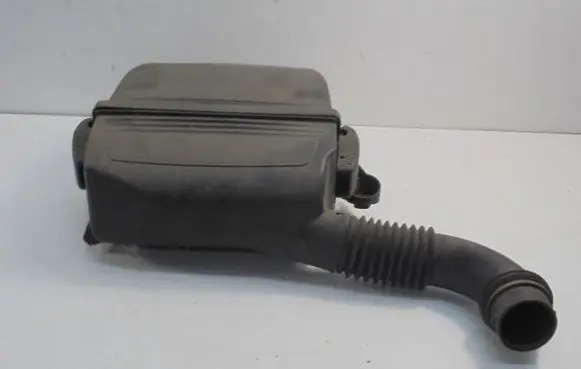 Air filter box