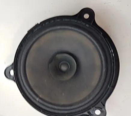 Renault Captur Front door speaker 281563SG0A