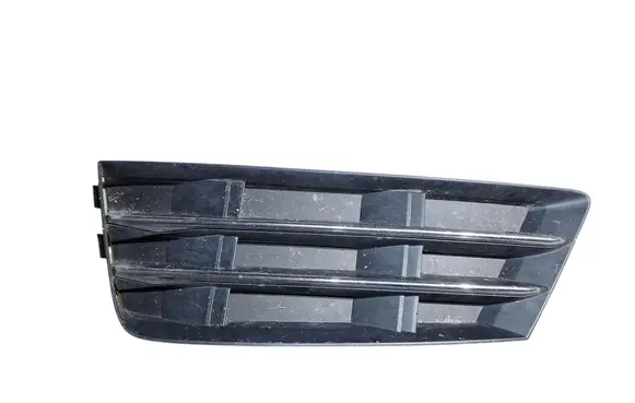 Audi A4 S4 B9 Front bumper lower grill 8W0807681R