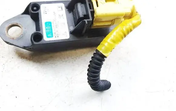 Honda Accord Airbag deployment crash/impact sensor 77970sefe810m1 77970-sef-e810-m1