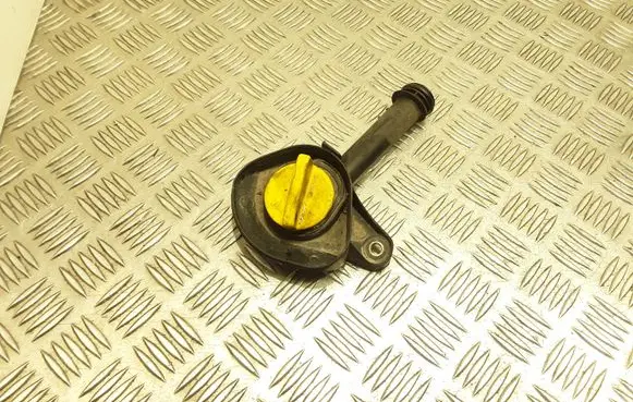 Dacia Sandero Oil fill pipe 8200639421