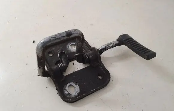 Volkswagen Up Engine bonnet/hood lock/latch loop/hook 1S0823186