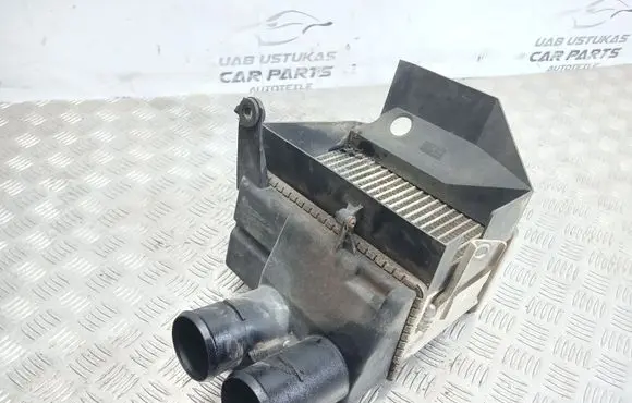 Mitsubishi Carisma Intercooler radiator