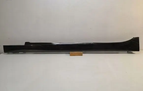 BMW 6 F06 Gran coupe Sill/side skirt trim 51777276345