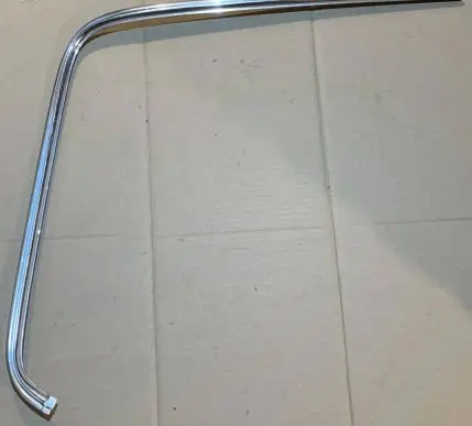 Mercedes-Benz W123 Rear glass trim 