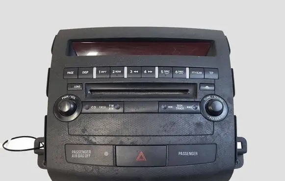 Citroen C-Crosser Radio/CD/DVD/GPS head unit 8002A538XA 359446