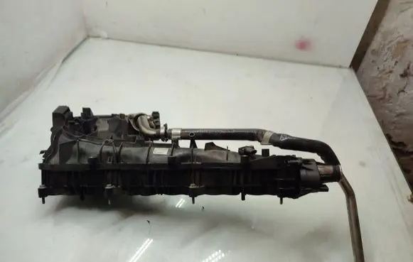 BMW 7 F01 F02 F03 F04 Intake manifold 7800088 7811299