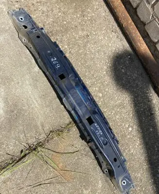 Opel Zafira A Front bumper cross member