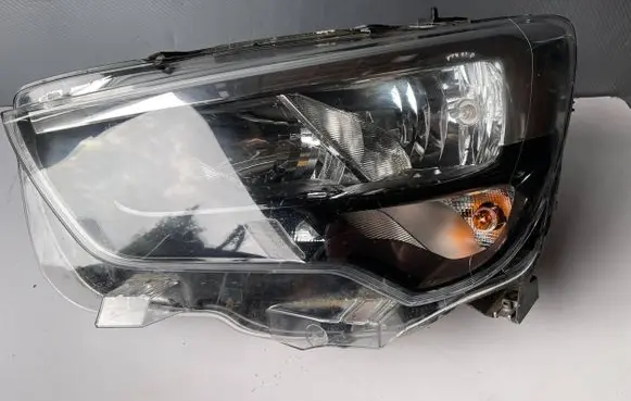 Opel Combo E Headlight/headlamp