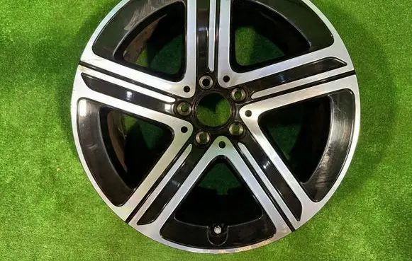 Mercedes-Benz GLC C254 R18 alloy rim 