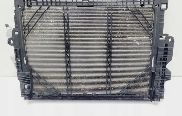 Volvo XC60 A/C cooling radiator (condenser) 31684240