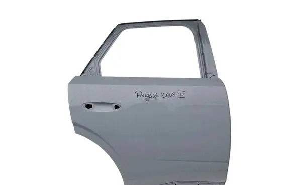 Peugeot 3008 II Front door 