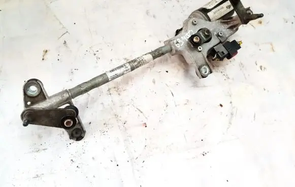 Opel Vectra C Front wiper linkage and motor
