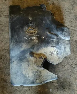 Mercedes-Benz Sprinter W906 Engine cover (trim)