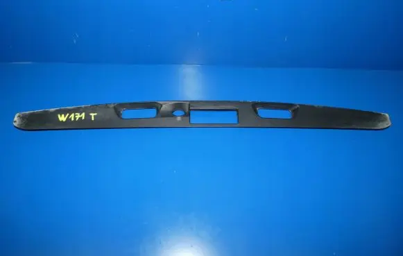Mercedes-Benz SLK R171 Trunk door license plate light bar 