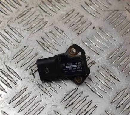 Audi A3 S3 8P Air pressure sensor 0261230073 038906051D