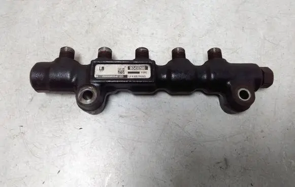Ford Focus Fuel main line pipe 9654592680