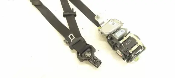 Mercedes-Benz E W212 Front seatbelt 2128607585 A2128607585