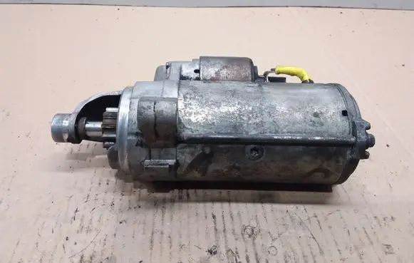 Audi A5 8T 8F Starter motor 059911022