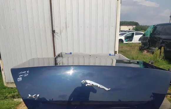 Jaguar XJ X351 Tailgate/trunk/boot lid LAK.