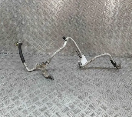 Opel Vivaro Air conditioning (A/C) pipe/hose 924807380R 93868382