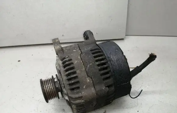 Audi A6 S6 C4 4A Generator/alternator 0123510009 028903028A