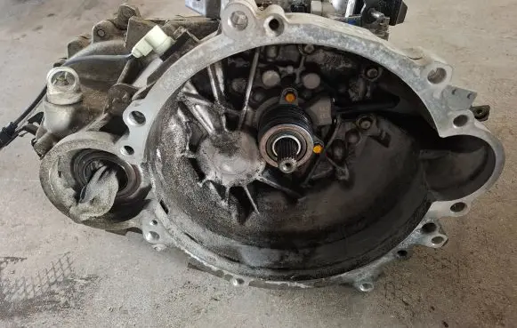 KIA Ceed Manual 6 speed gearbox WKJ6N