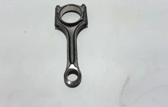 Volvo XC40 Connecting rod/conrod 31401957