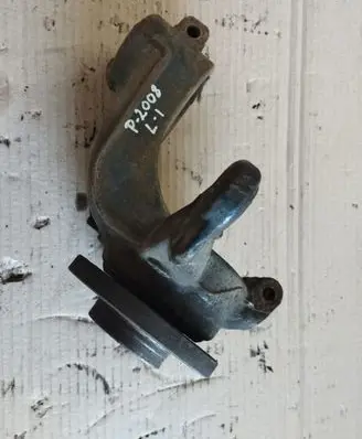 Peugeot 2008 I Front wheel hub spindle knuckle