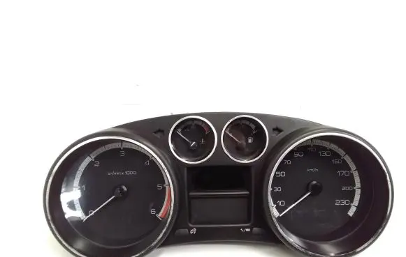 Speedometer (instrument cluster)