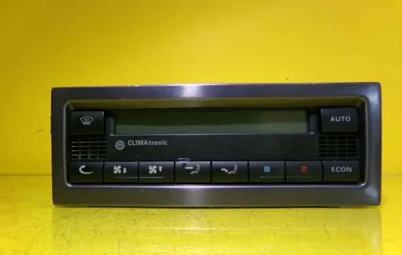 Volkswagen Golf IV Climate control unit 9341706004