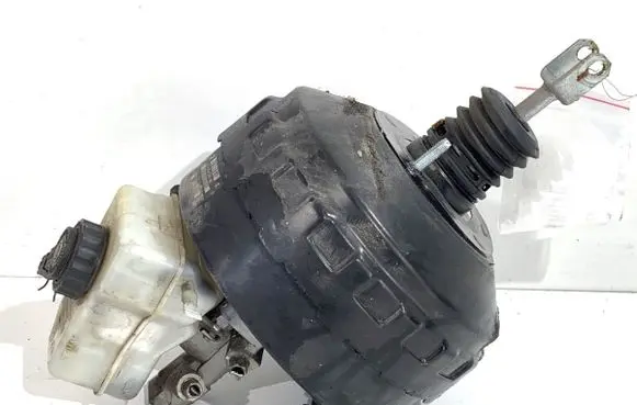 BMW 3 E90 E91 Brake booster 6764126