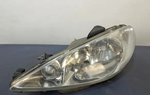 Peugeot 206 CC Headlight/headlamp 9660535680