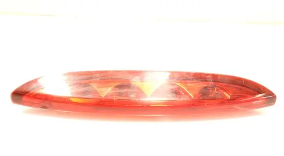 Peugeot 208 Third/center stoplight
