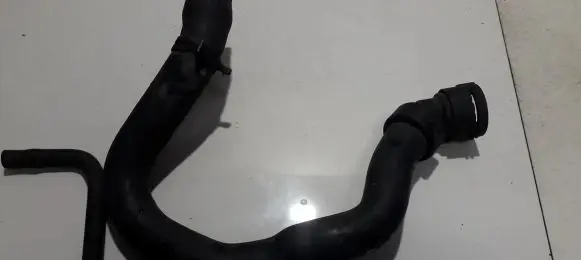 Audi A6 S6 C5 4B Engine coolant pipe/hose 4B0121101G
