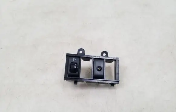 Nissan X-Trail T31 Light switch
