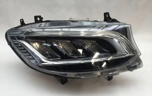 Mercedes-Benz Sprinter W907 W910 Headlight/headlamp A9109067200