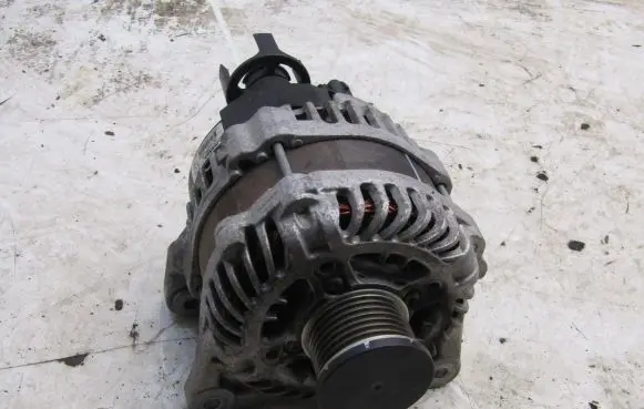 Nissan Micra K14 Generator/alternator A2TE0081ZE
