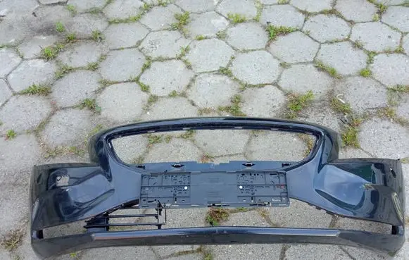 Volvo V40 Front bumper 31283732
