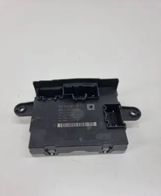 Land Rover Evoque II Door control unit/module M8e214d619ac